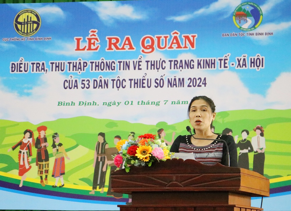 ĐTV Đinh Thị Phúc của xã An Trung phát biểu hưởng ứng và nhận nhiệm vụ